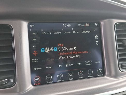 Used 2021 Dodge Charger SXT w/ Plus Group image 19