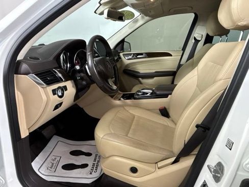 Used 2017 Mercedes-Benz GLS 450 4MATIC image 15