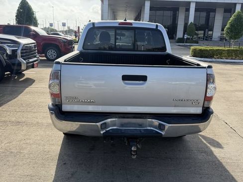 Used 2012 Toyota Tacoma PreRunner w/ TRD Off-Road Pkg RWD image 6