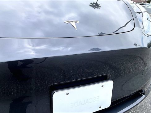 Used 2024 Tesla Model Y Long Range AWD/4WD image 30