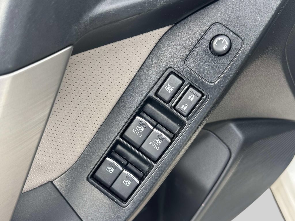 Used 2018 Subaru Forester 2.5i Limited AWD/4WD image 15