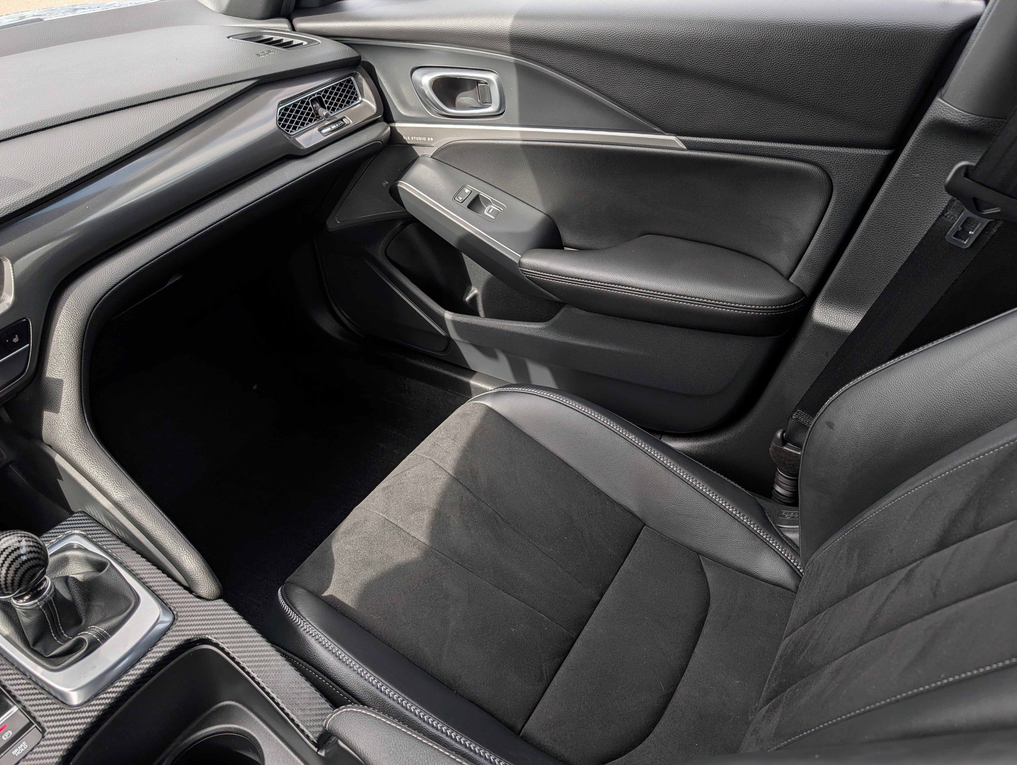 Certified 2024 Acura Integra A-Spec w/ Technology Package FWD image 11