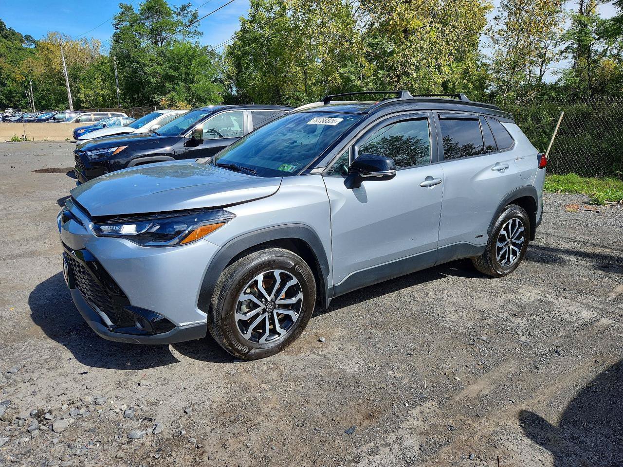 Used 2024 Toyota Corolla Cross AWD Hybrid w/ Moonroof Package image 2