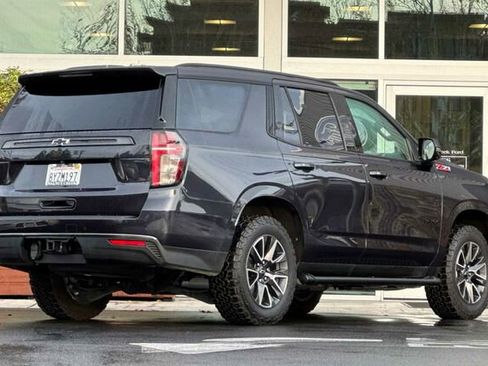 Used 2022 Chevrolet Tahoe Z71 w/ Luxury Package image 4