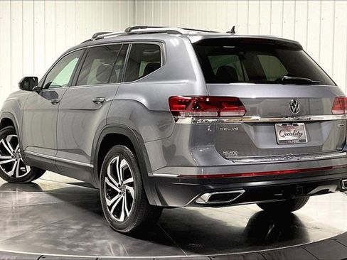 Used 2021 Volkswagen Atlas SEL Premium image 12