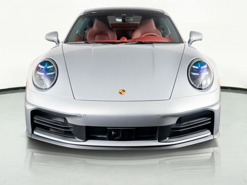 Used 2025 Porsche 911 Carrera S w/ Premium Package image 23