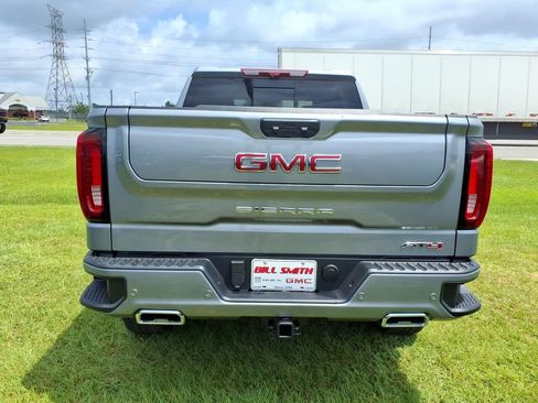 New 2026 GMC Sierra 1500 AT4 w/ AT4 Premium Package AWD/4WD image 6
