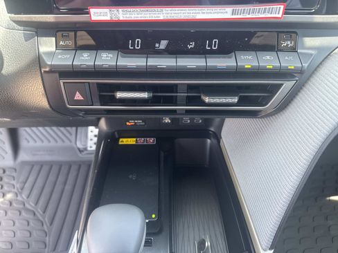 New 2026 Toyota Camry SE FWD image 23