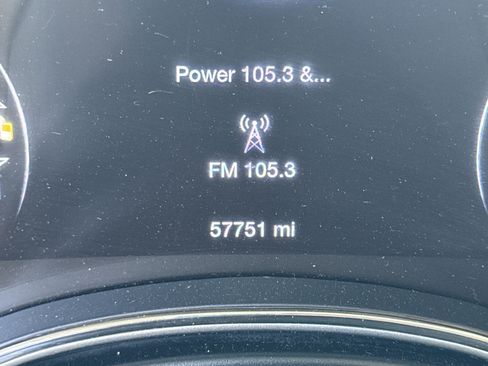 Used 2020 Jeep Grand Cherokee Limited w/ Trailer Tow Group IV image 23