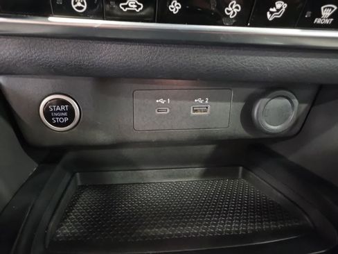 Used 2021 Nissan Rogue S FWD image 24