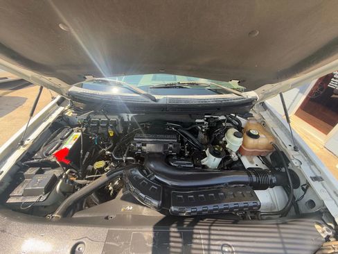 Used 2005 Ford F150 Lariat image 30