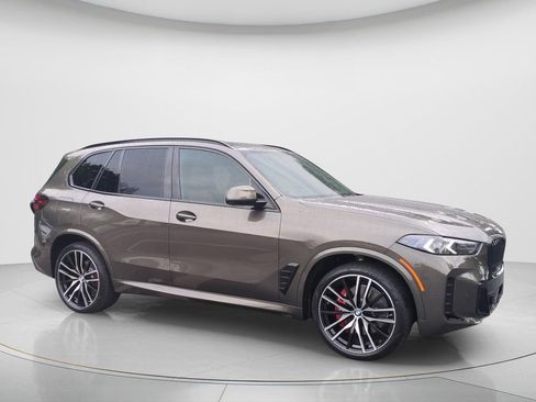 New 2026 BMW X5 xDrive40i w/ M Sport Package AWD/4WD image 2