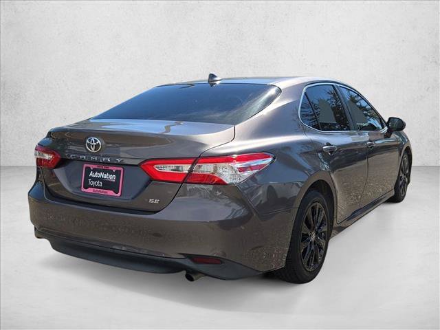 Used 2020 Toyota Camry LE FWD image 5