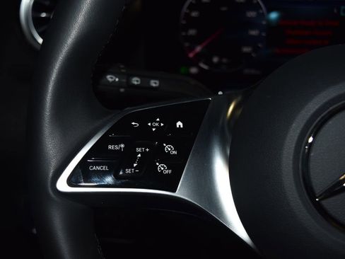 Certified 2025 Mercedes-Benz GLA 250 4MATIC image 9