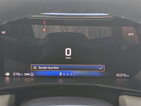 Used 2024 Chevrolet Colorado ZR2 w/ ZR2 Convenience Package III image 25