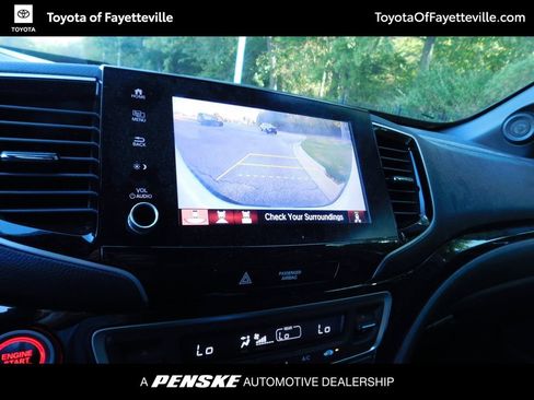Used 2023 Honda Ridgeline Black Edition image 5
