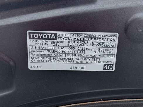 Used 2019 Toyota Prius Prime Premium FWD image 19