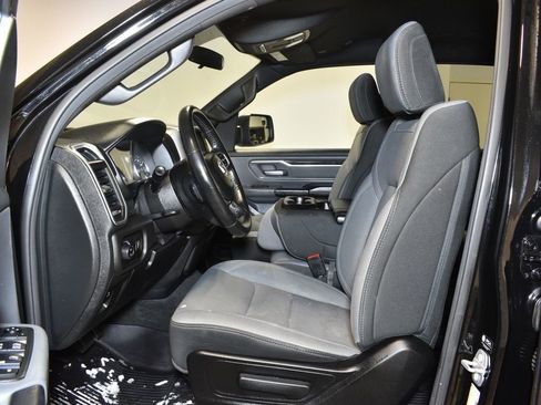 Used 2021 RAM 1500 Big Horn image 10