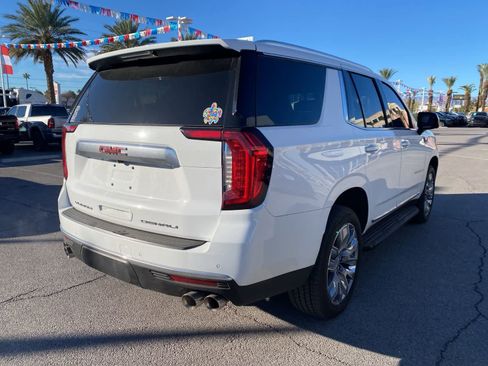 Used 2023 GMC Yukon Denali image 7