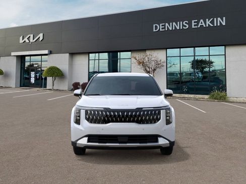 New 2026 Kia Carnival LXS image 2