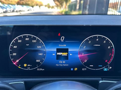 New 2026 Mercedes-Benz GLB 250 image 24