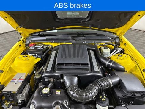 Used 2006 Ford Mustang GT Premium image 12