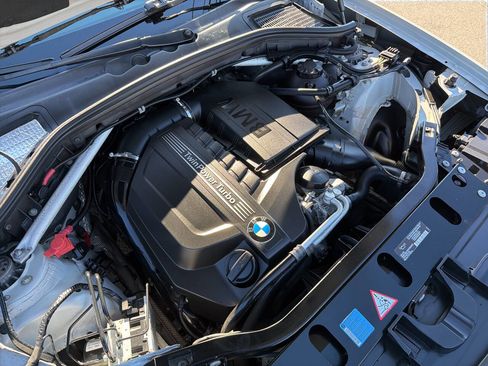 Used 2011 BMW X3 xDrive35i image 9