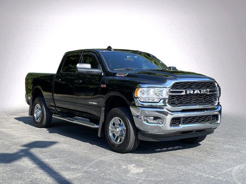 Used 2022 RAM 2500 Tradesman AWD/4WD image 2