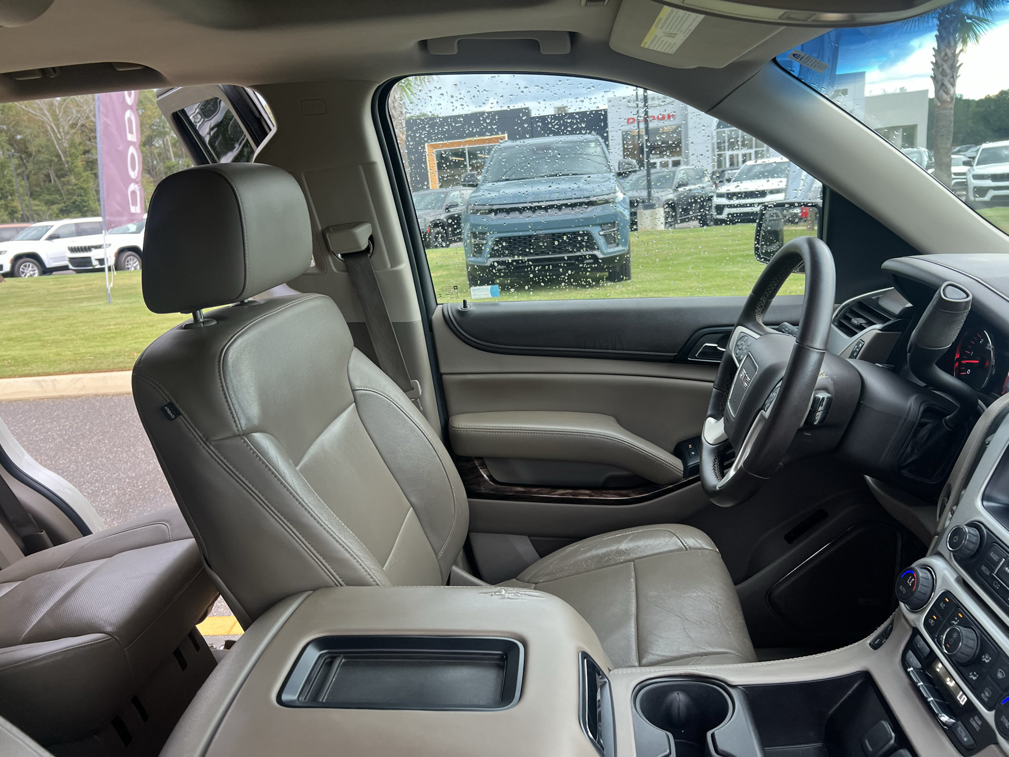 Used 2015 GMC Yukon SLT w/ Open Road Package RWD image 19
