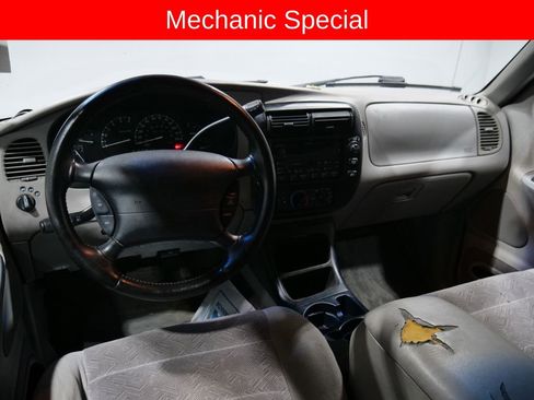 Used 1999 Ford Explorer XLT image 23