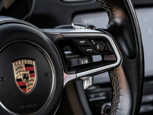 Used 2019 Porsche 718 Cayman RWD image 14