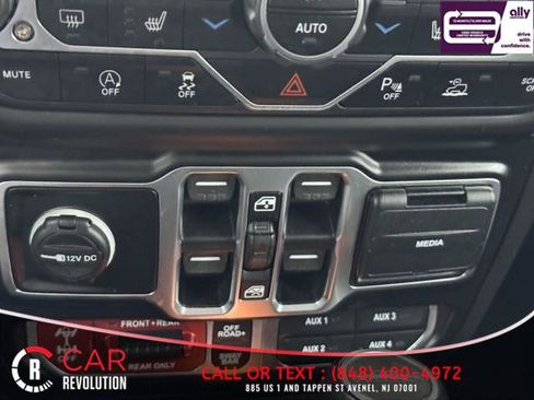Used 2020 Jeep Gladiator Rubicon w/ Dual Top Group image 45