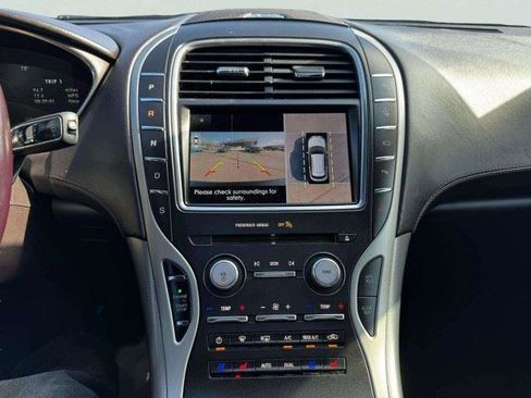 Used 2019 Lincoln Nautilus Black Label AWD/4WD image 34