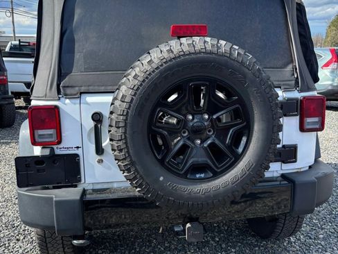 Used 2014 Jeep Wrangler Sport w/ Quick Order Package 24S AWD/4WD image 6