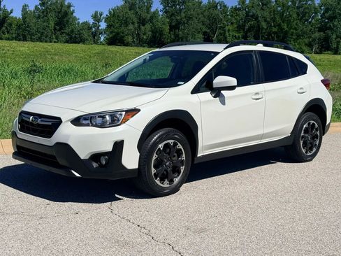 Used 2021 Subaru Crosstrek 2.0i Premium AWD/4WD image 13