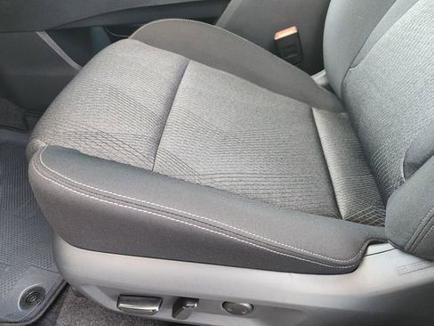 New 2026 Nissan Rogue SV image 18