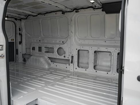 New 2025 Ford Transit 150 Low Roof image 31