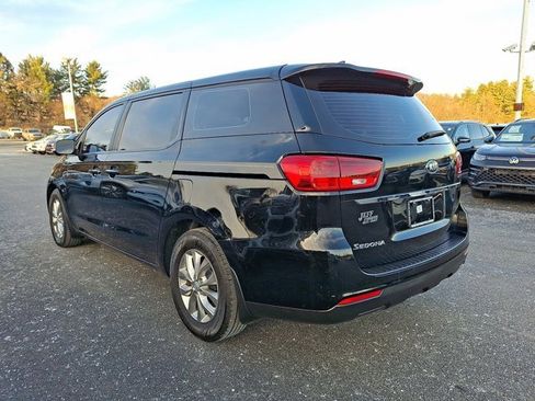 Used 2019 Kia Sedona L image 4