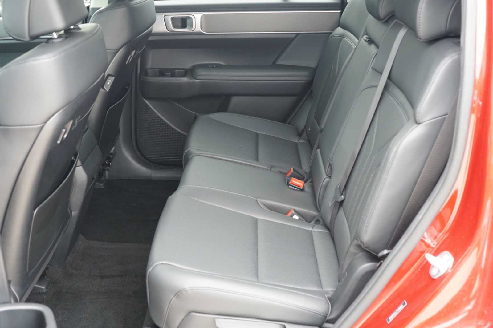 Used 2026 Hyundai Santa Fe SEL FWD image 19