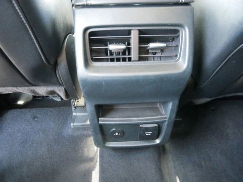 Certified 2024 Ford Edge Titanium image 13