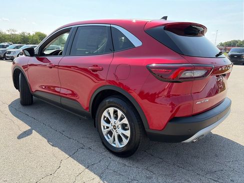 Used 2023 Ford Escape Active w/ Tech Pack #2 AWD/4WD image 5