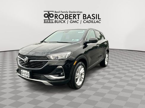Used 2023 Buick Encore GX Preferred w/ Cold Weather Comfort Package FWD image 4