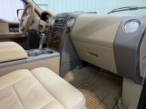 Used 2004 Ford F150 Lariat image 14