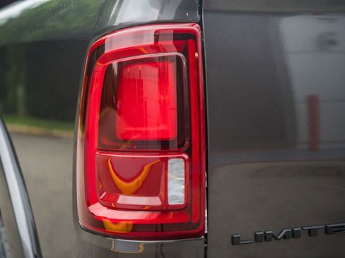 New 2026 RAM 2500 Limited AWD/4WD image 7