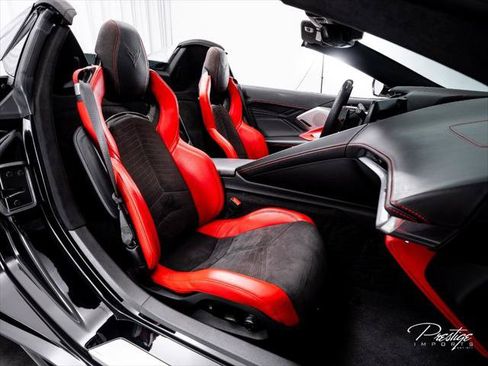 Used 2025 Chevrolet Corvette Z06 w/ Z07 Performance Package RWD image 40