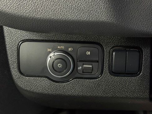 Used 2021 Mercedes-Benz Sprinter 3500 image 26