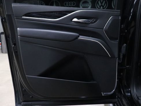 Used 2022 Cadillac Escalade ESV Sport w/ Touring Package image 19