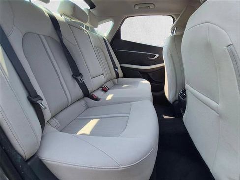 Used 2022 Hyundai Sonata SEL w/ Convenience Package FWD image 17