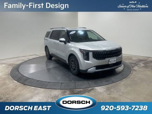 New 2026 Kia Carnival EX image 3