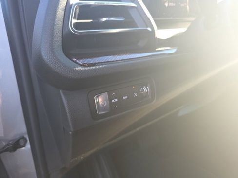 New 2026 Chevrolet Traverse Z71 w/ Enhanced Driving Package image 13